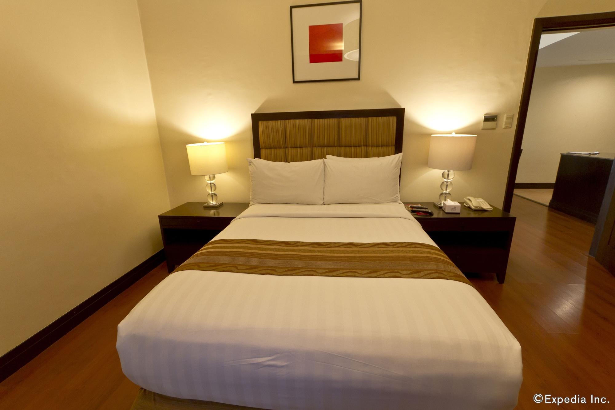 Crown Regency Hotel & Towers Cebu Exterior foto