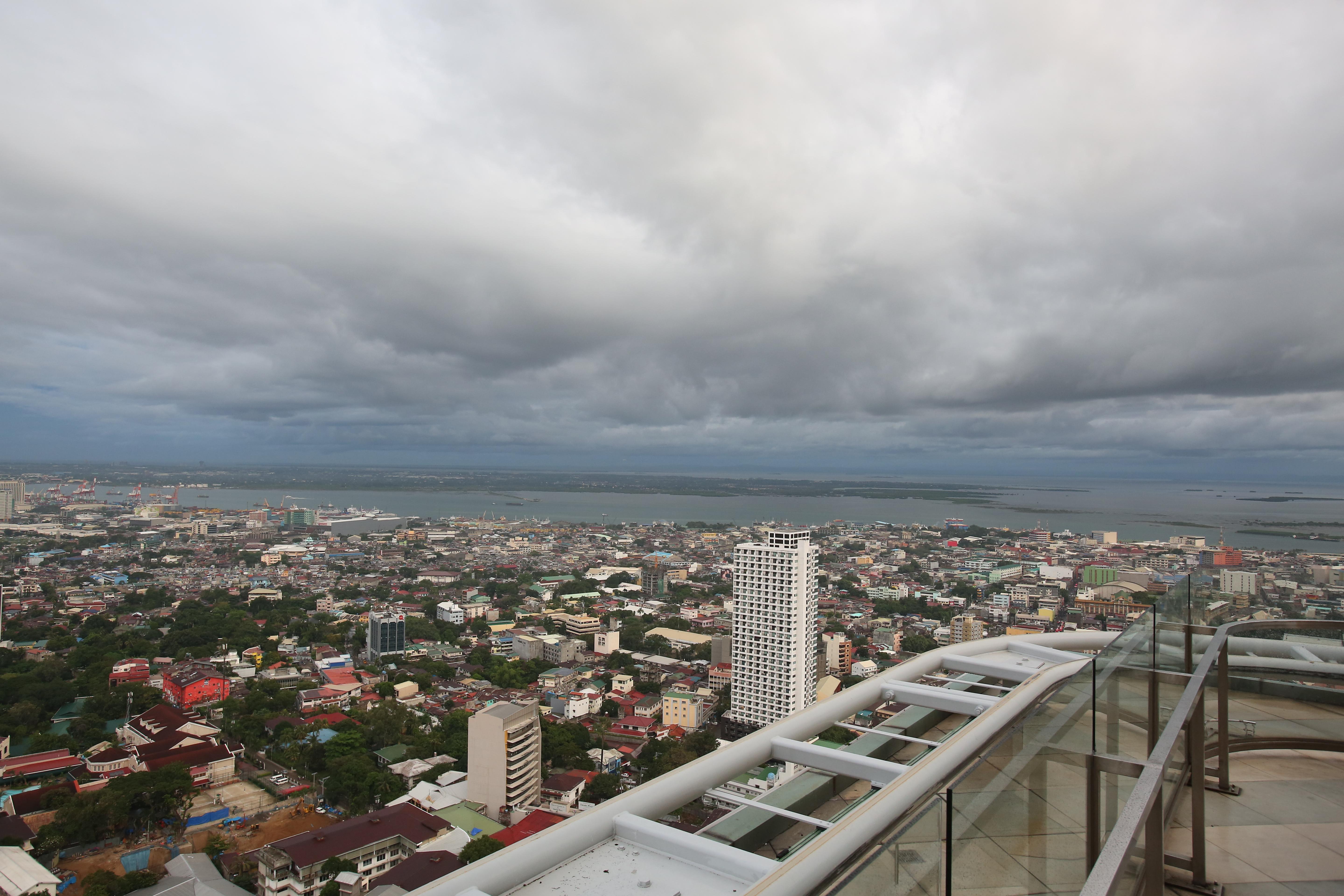 Crown Regency Hotel & Towers Cebu Exterior foto